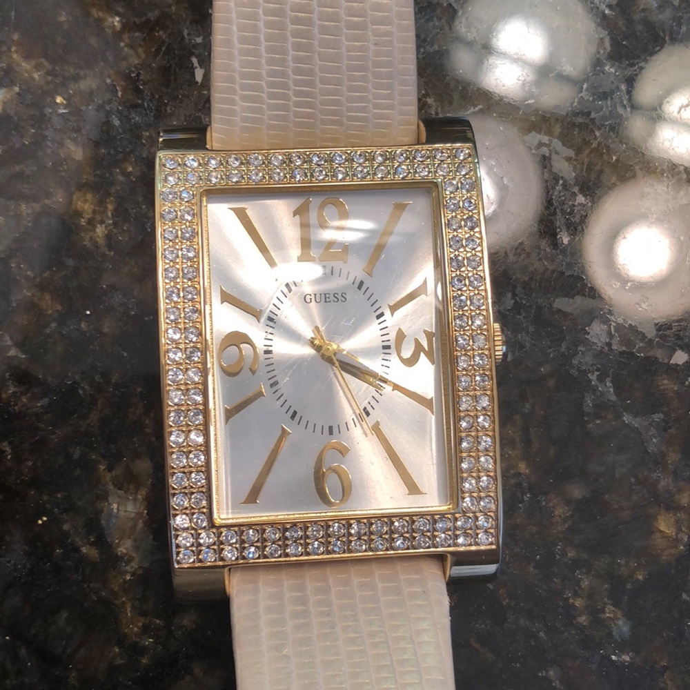 Guess watch